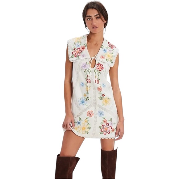 NWT FREE PEOPLE Willow Embroidered Open Back White Cottagecore Mini Dress Small - Picture 2 of 9